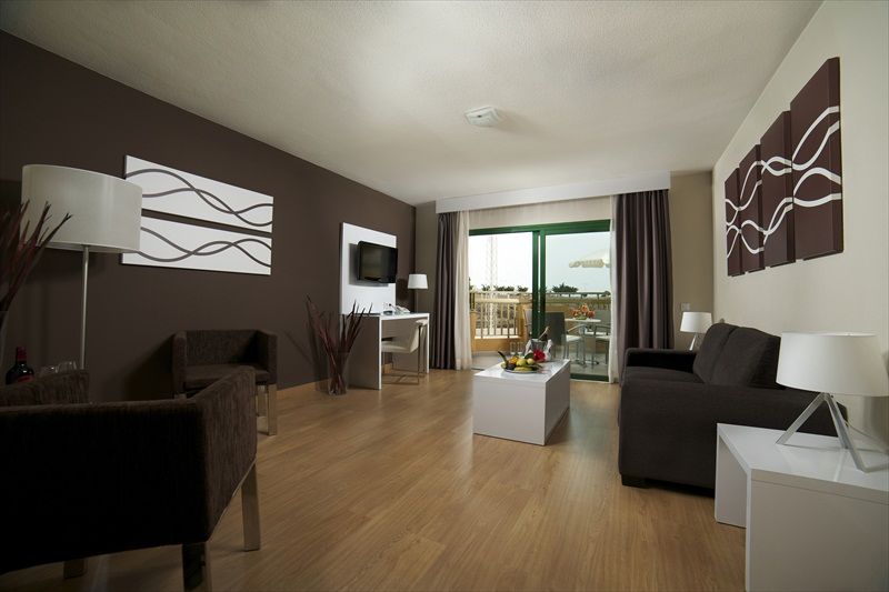 Playaolid All Inclusive Адехе Екстериор снимка